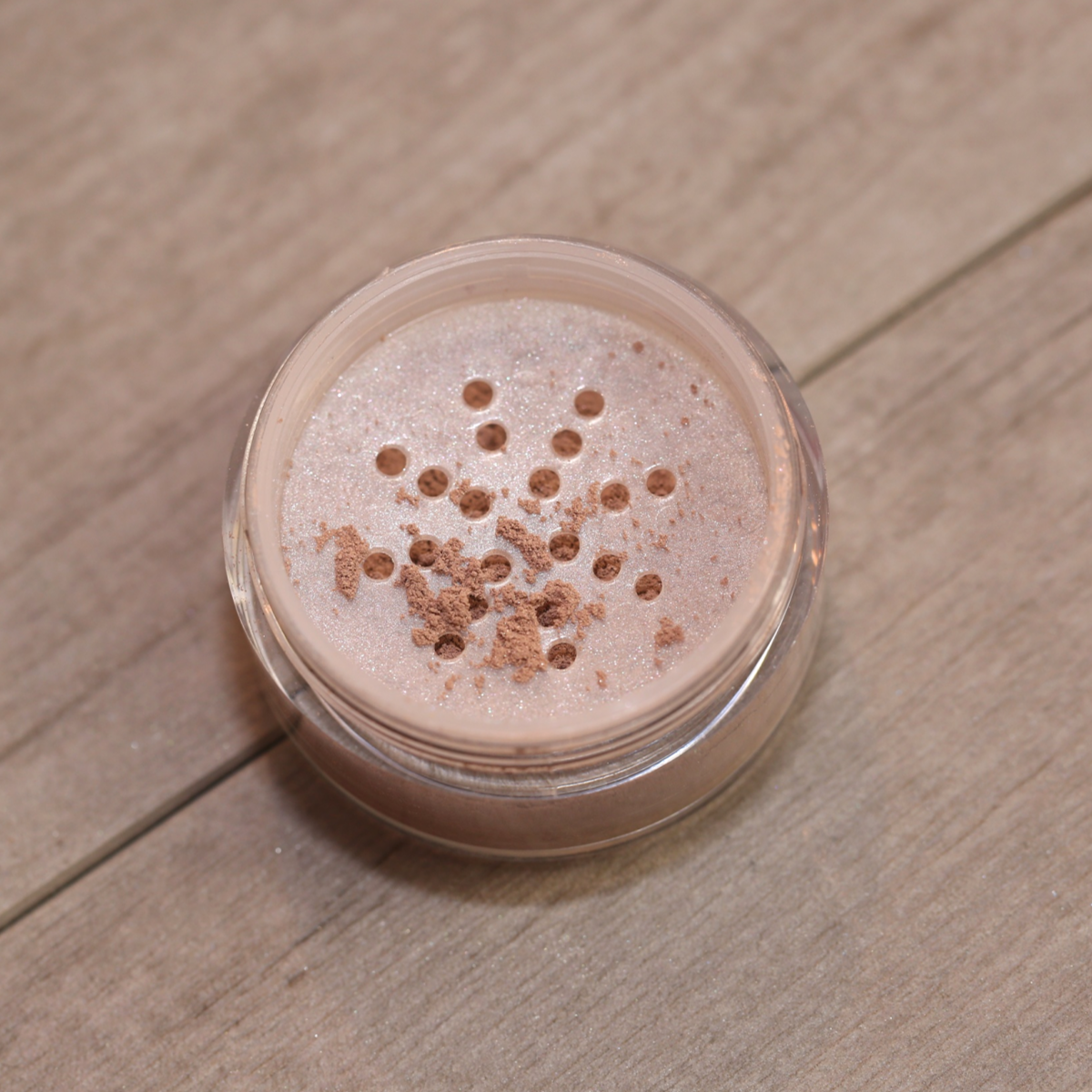 Soft Focus Foundation Loose Mineral Powder (Rose Buff)