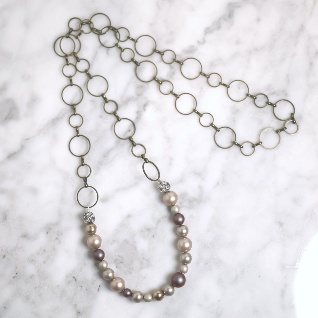 Cute stone necklace for any outfit