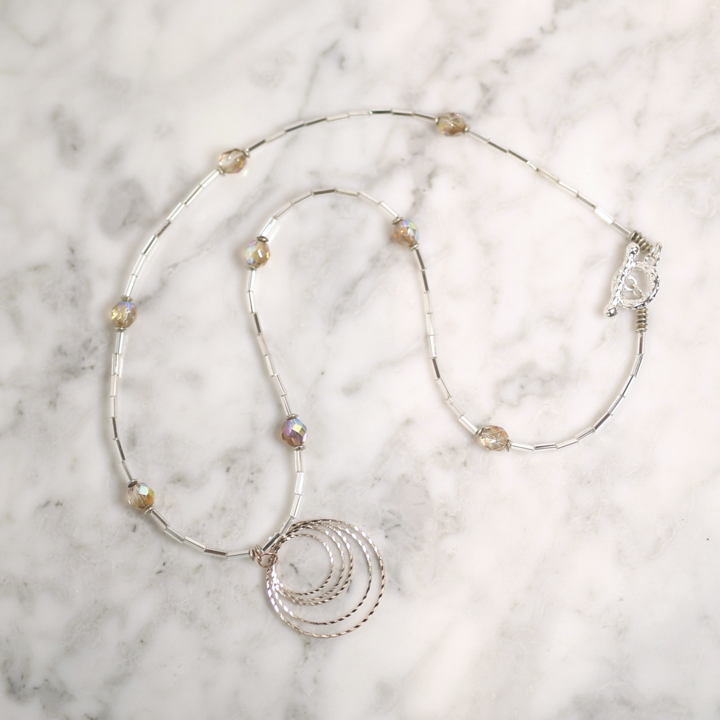 Cute stone necklace for any outfit