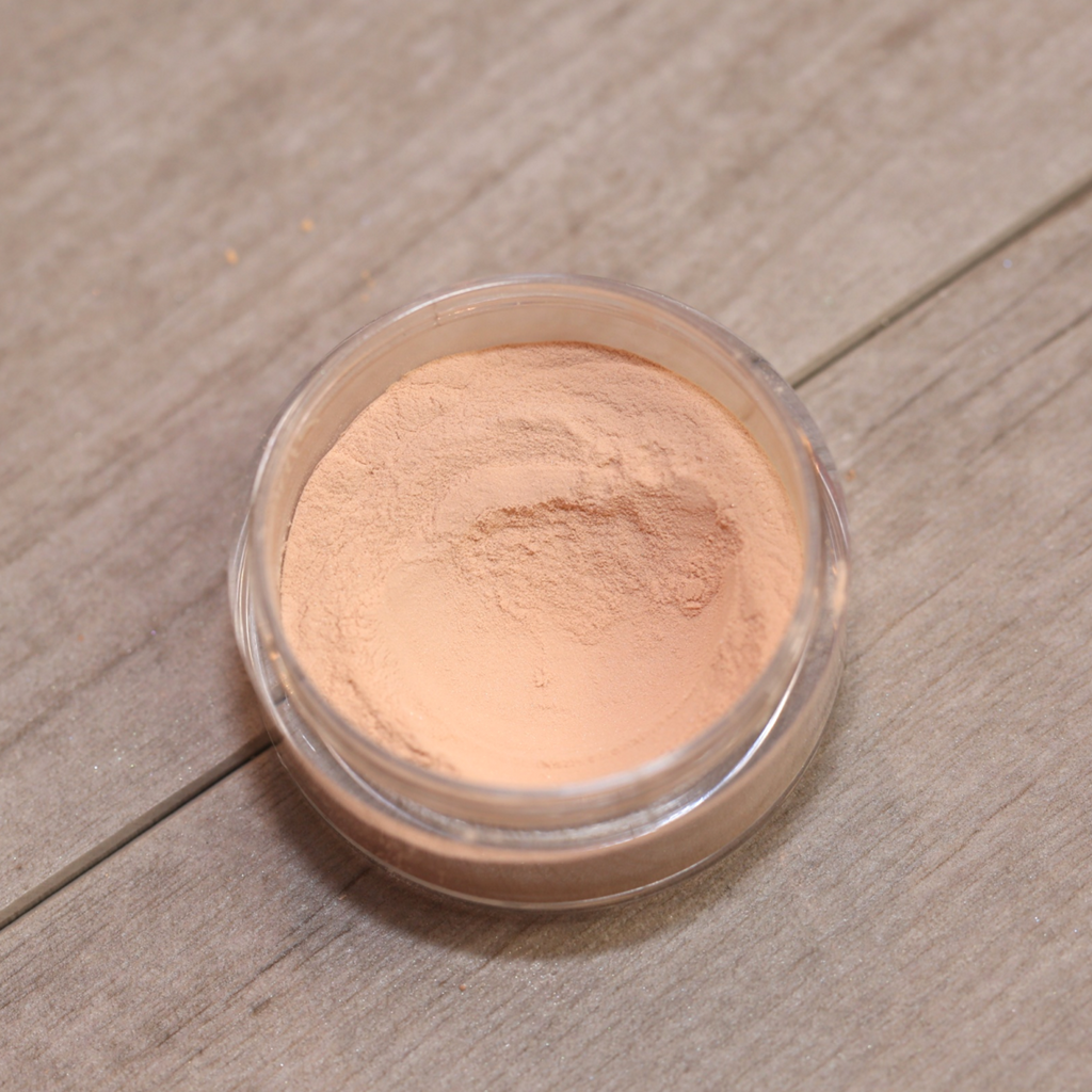 Add A Glow To Your Face With Our Mineral Makeup Booster To Even Out Complexion 
