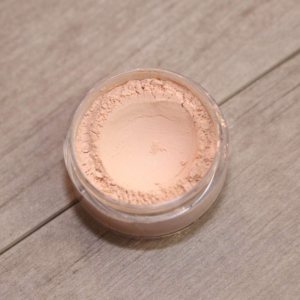 Sheer Coverage Foundation Loose Mineral Powder (Petal)