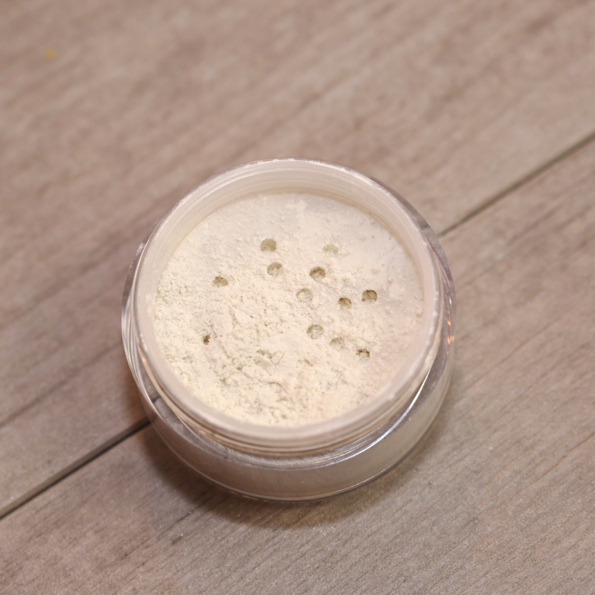 Perfection Powder Poreless Face Makeup Primer