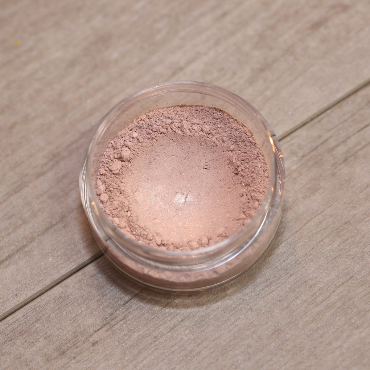 Soft Focus Foundation Loose Mineral Powder (Nude Opal)