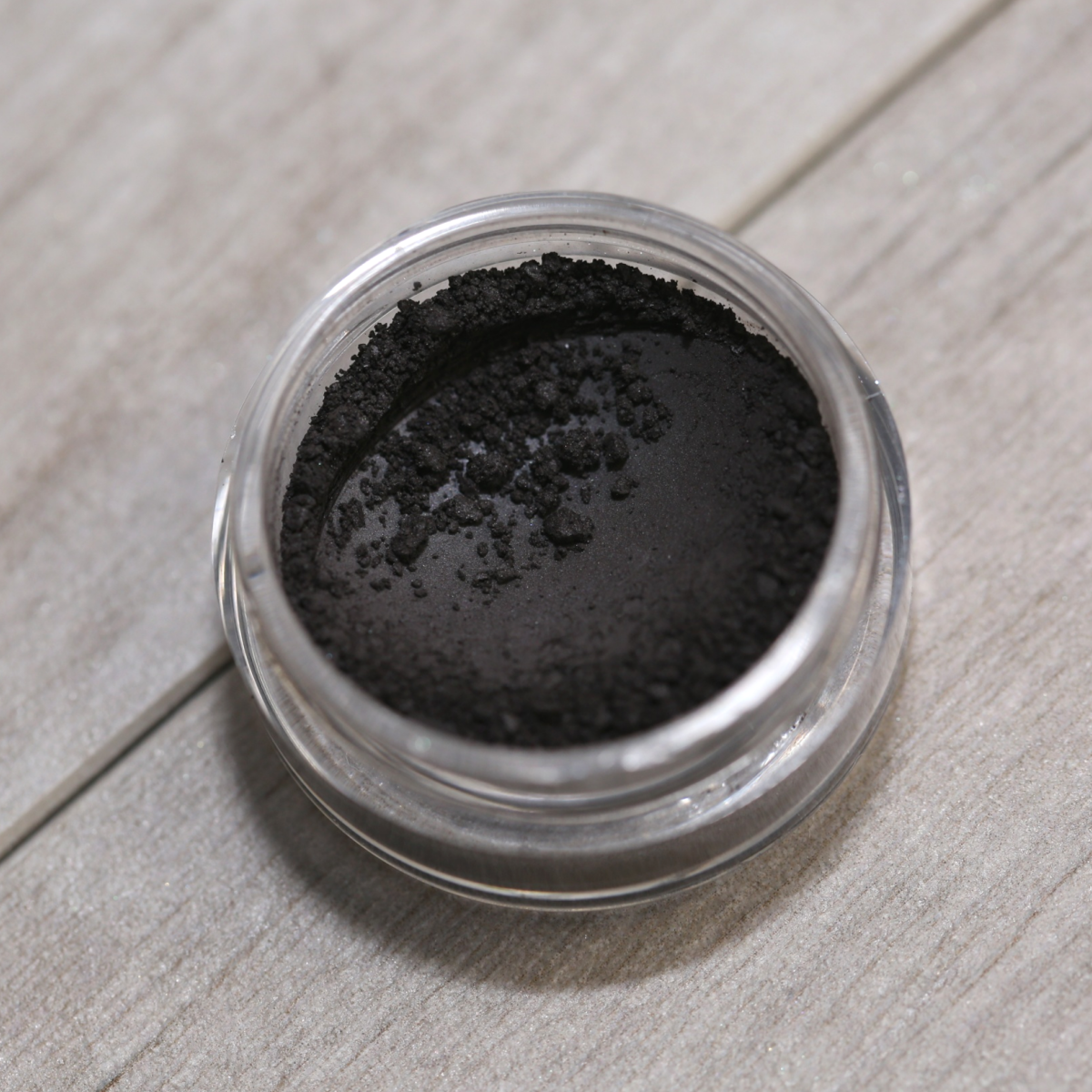 Our Mineral Powder Eye Shadow is Packed With Color and Provides Skin-Nourishing Benefits 