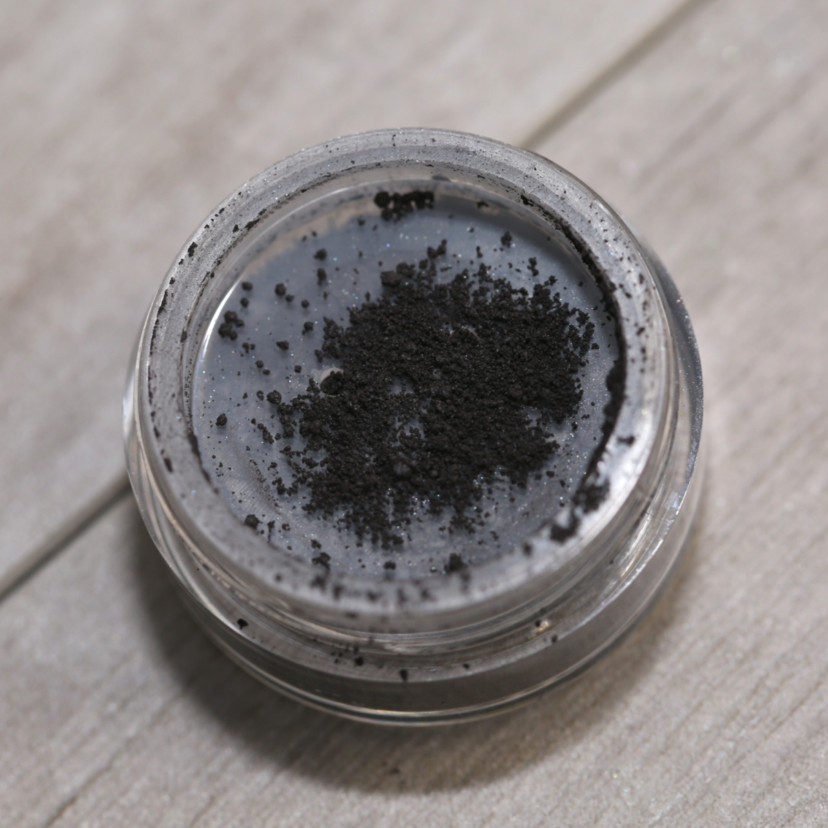 Our Mineral Powder Eye Shadow is Packed With Color and Provides Skin-Nourishing Benefits 