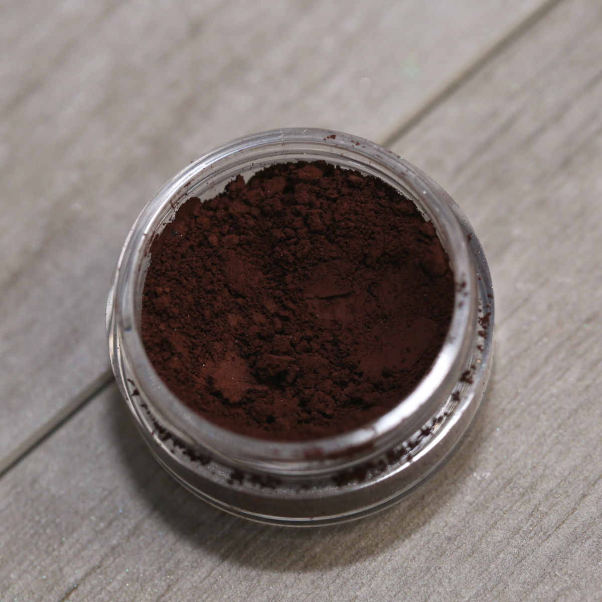 Our Mineral Powder Eye Shadow is Packed With Color and Provides Skin-Nourishing Benefits