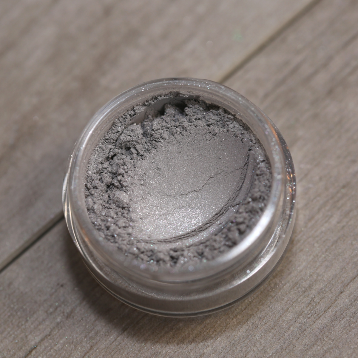Our Mineral Powder Eye Shadow is Packed With Color and Provides Skin-Nourishing Benefits 