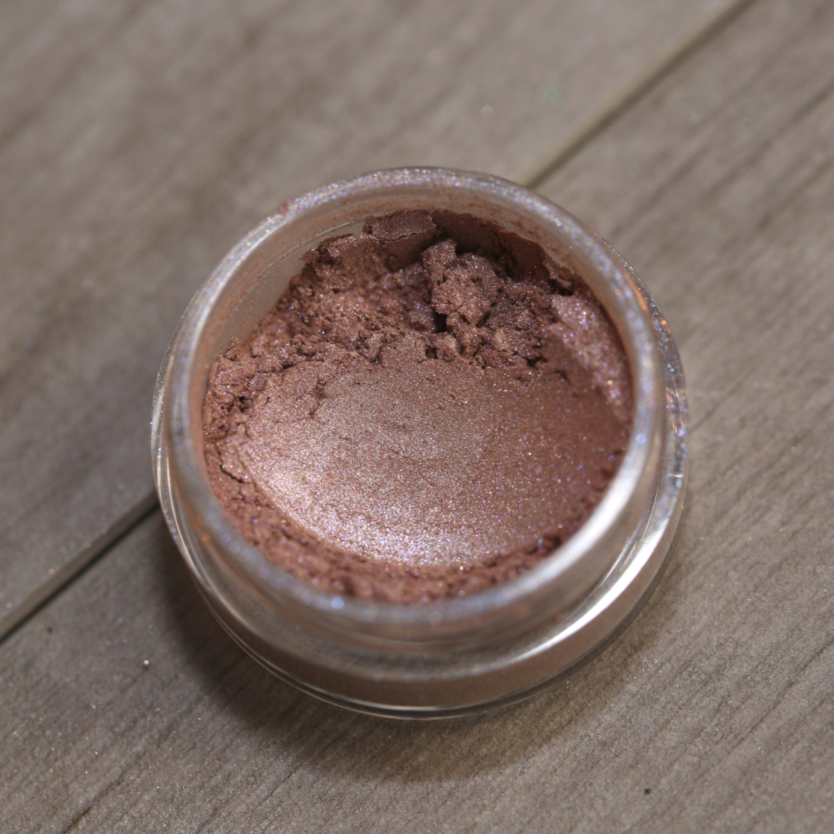 Our Mineral Powder Eye Shadow is Packed With Color and Provides Skin-Nourishing Benefits 