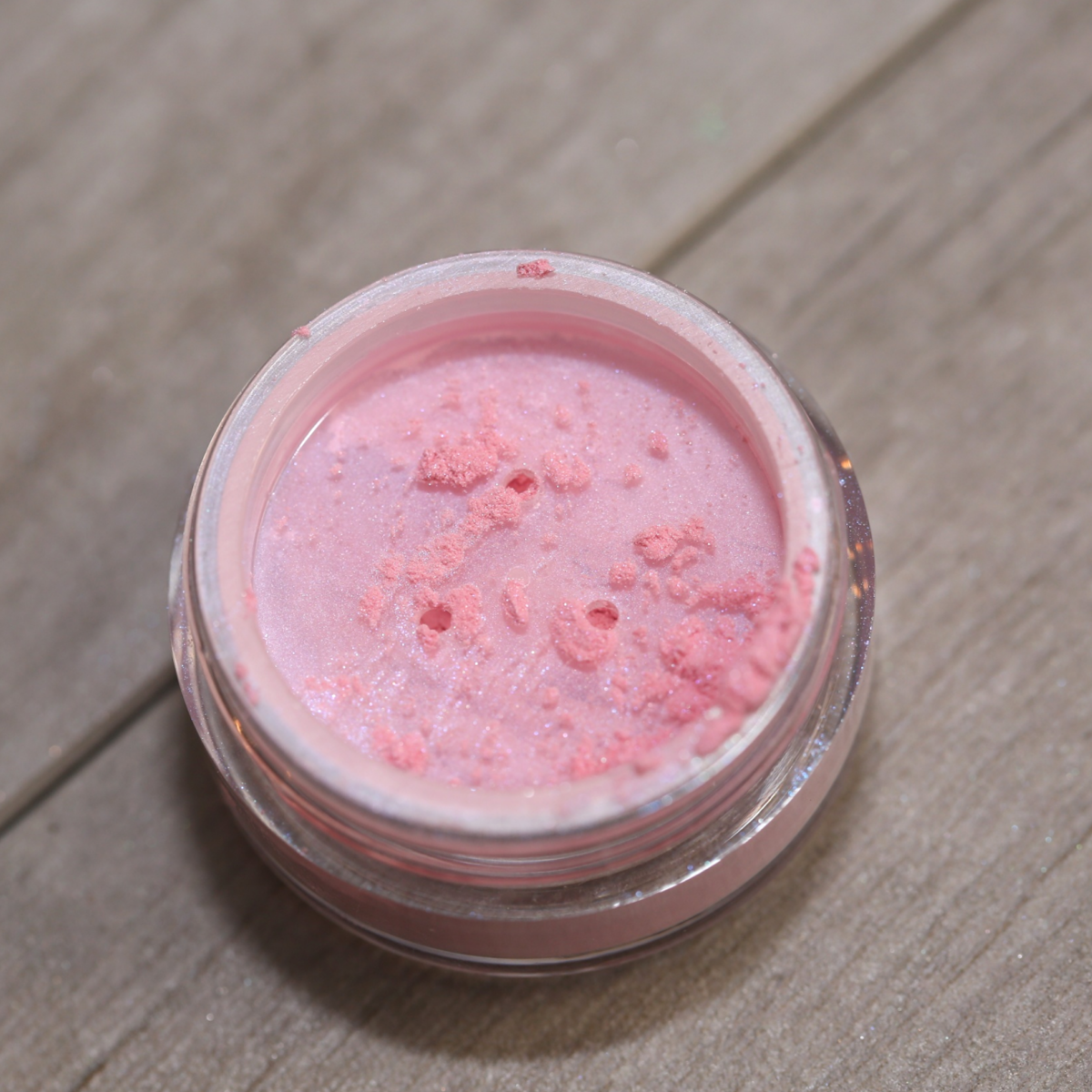 Our Mineral Powder Eye Shadow is Packed With Color and Provides Skin-Nourishing Benefits 