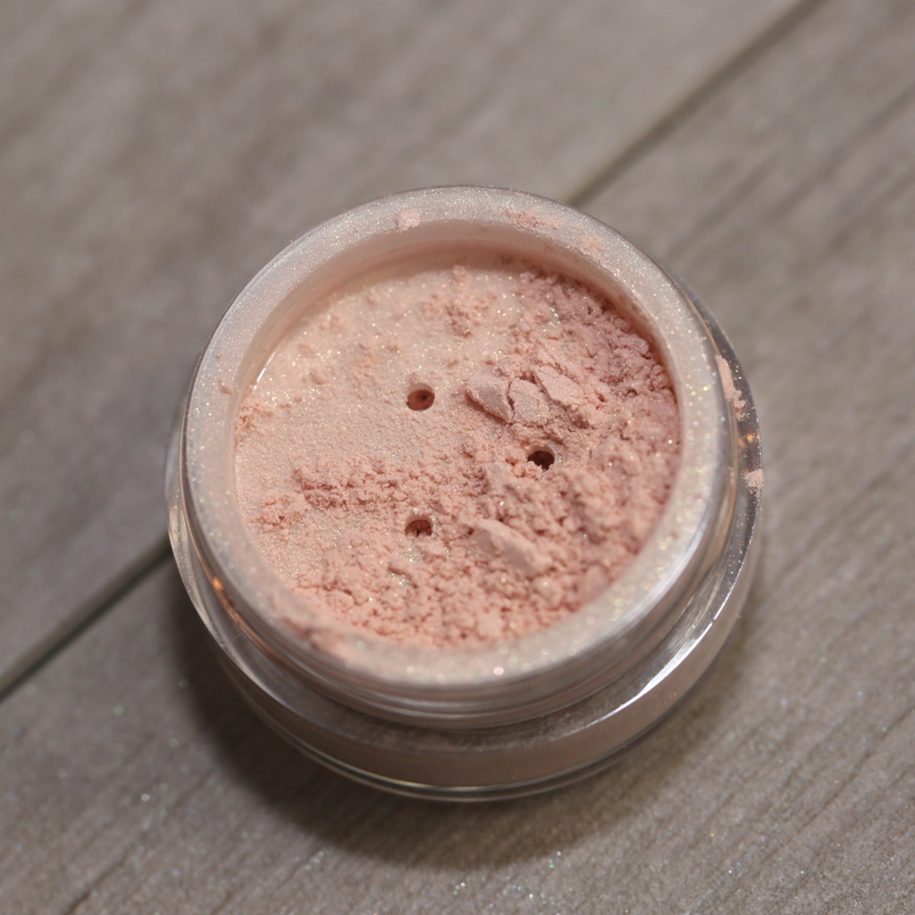 Our Mineral Powder Eye Shadow is Packed With Color and Provides Skin-Nourishing Benefits 