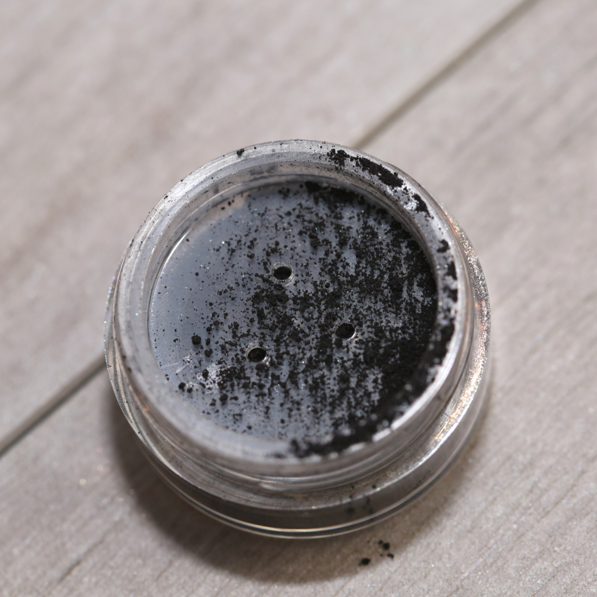 Our Mineral Powder Eye Shadow is Packed With Color and Provides Skin-Nourishing Benefits 