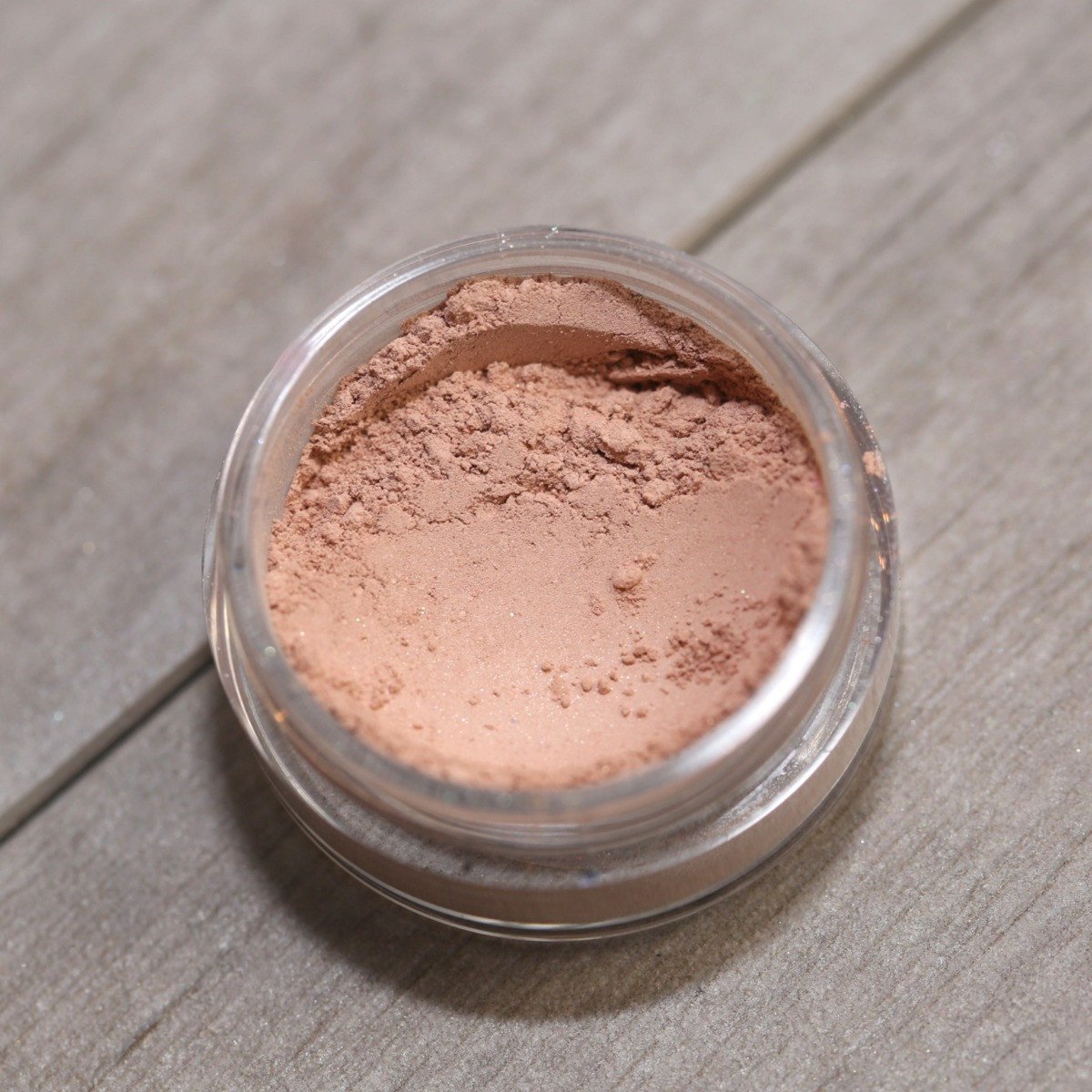 Our Mineral Powder Eye Shadow is Packed With Color and Provides Skin-Nourishing Benefits 