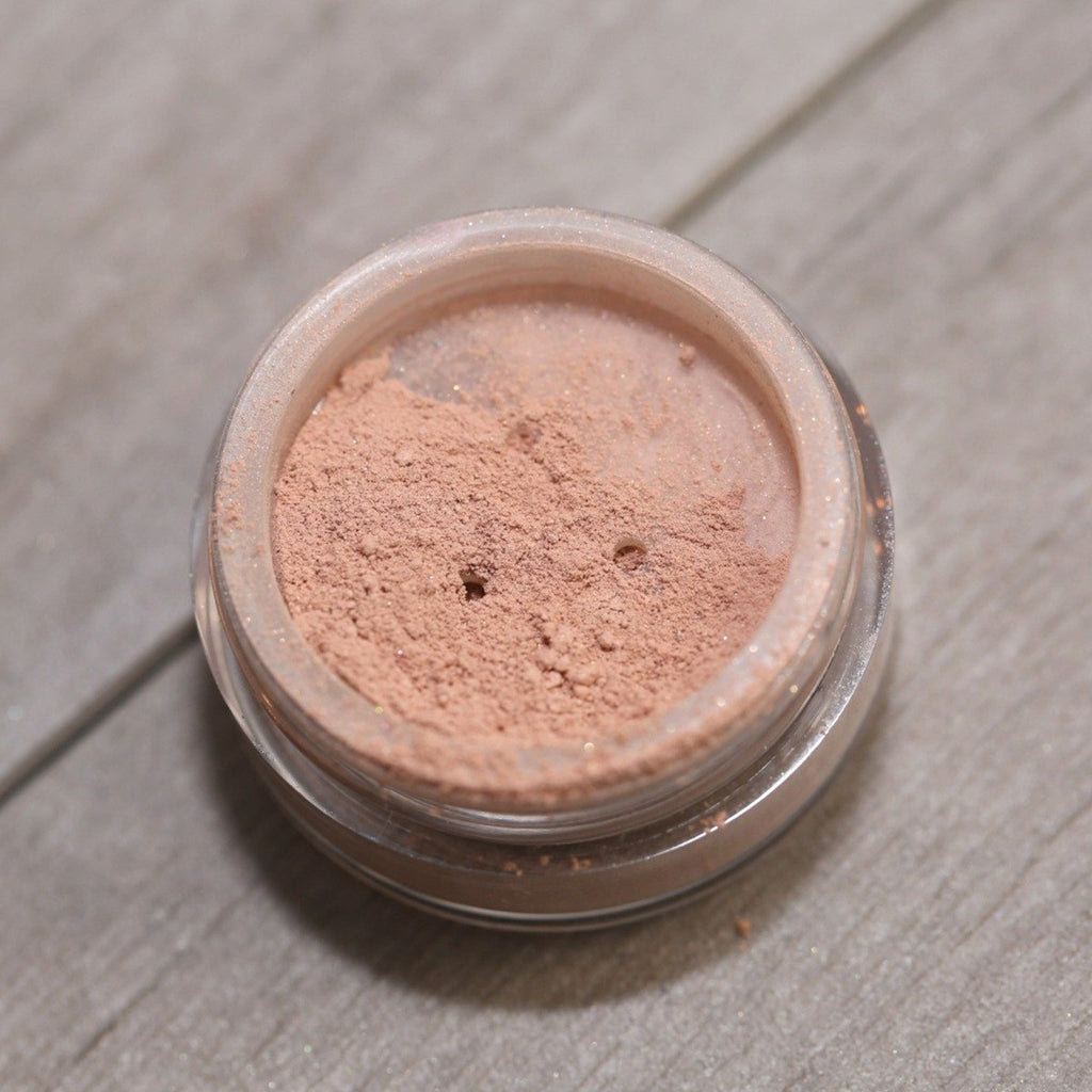 Our Mineral Powder Eye Shadow is Packed With Color and Provides Skin-Nourishing Benefits 