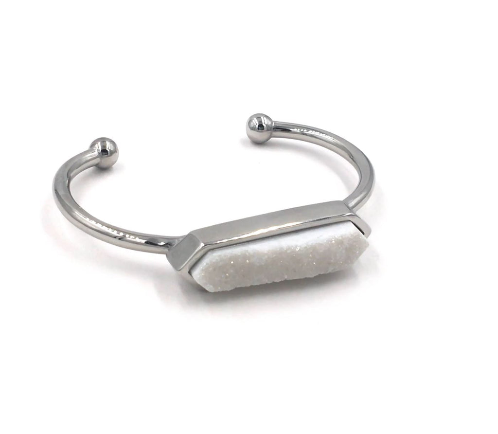 Cute stone bracelet for any outfit